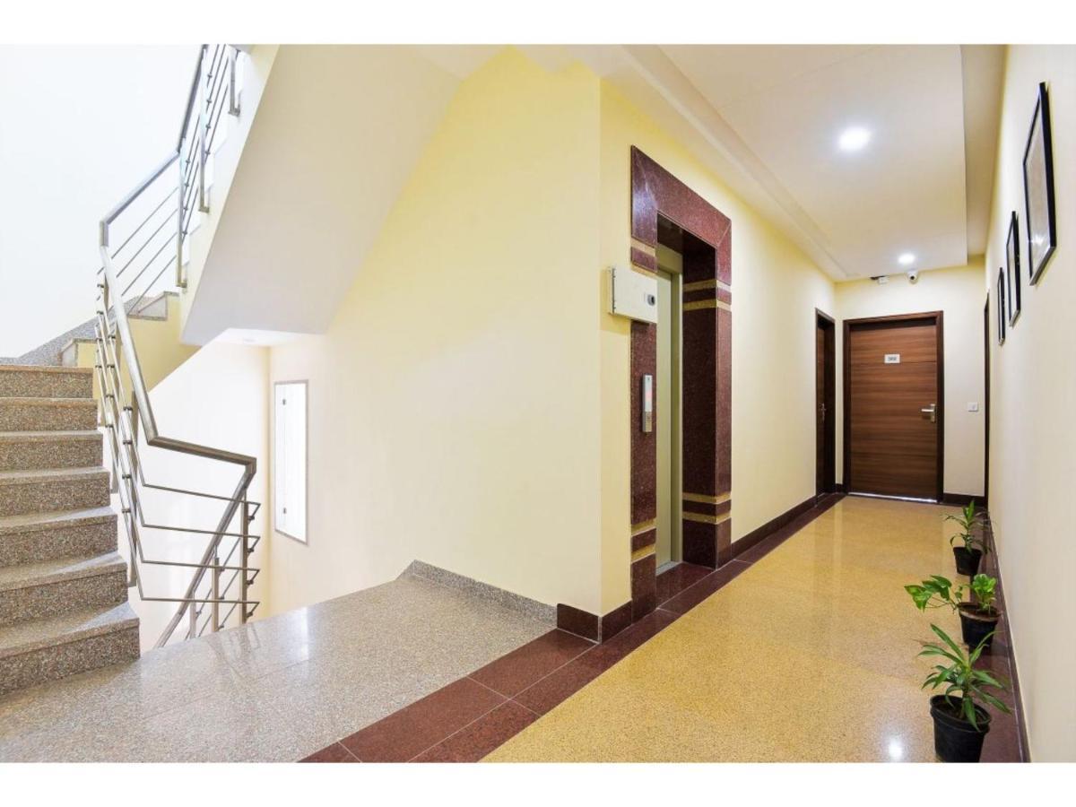 Bluo Studio1 Golf Course Road, Gym, Balcony Garden Gurgaon Dış mekan fotoğraf